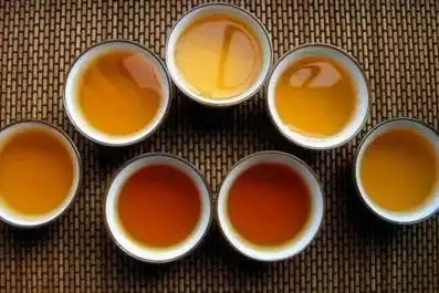 如何判斷一杯普洱茶湯的活度?