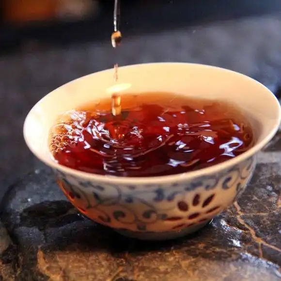 什么季節(jié)喝普洱茶好？喝普洱茶的禁忌和注意事項?