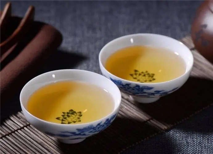 普洱老茶應該如何久藏和品鑒？