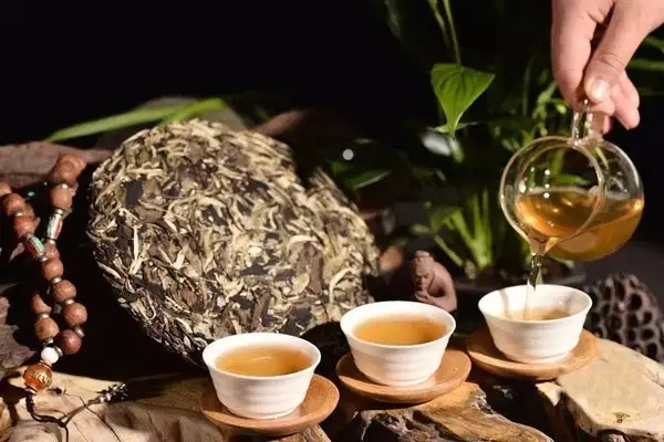 到底什么是普洱茶的喉韻？如何感受？