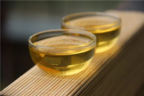 入秋了，請為被誤會的普洱秋茶正名！