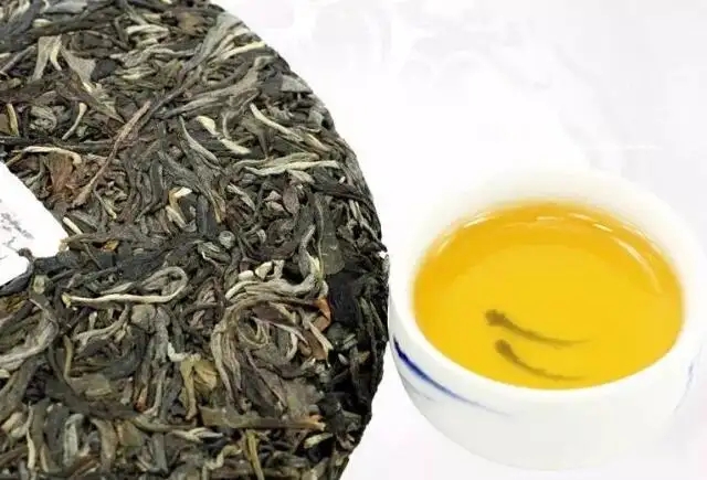 普洱茶，可以喝的古董。